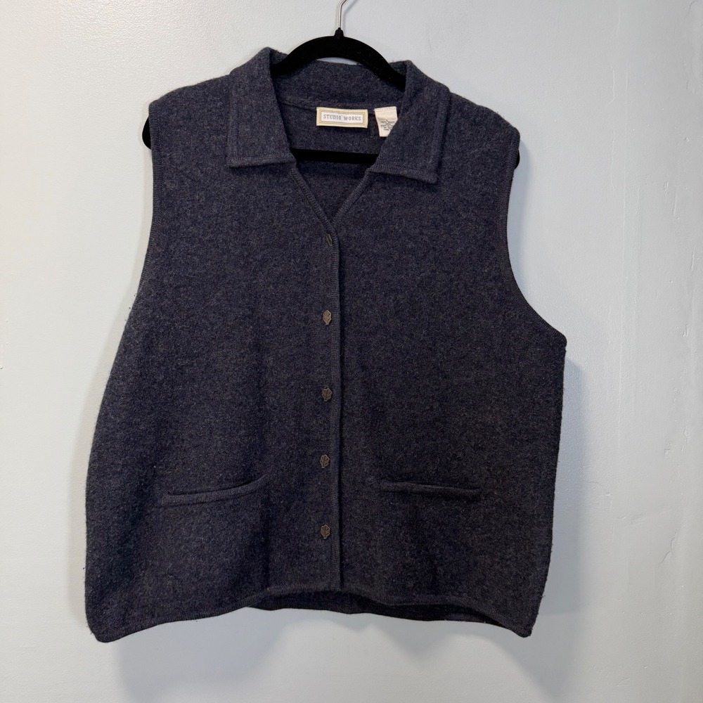 Studio Works Vintage 100% Boiled Wool Vest Blue Large Leaf Buttons Outerwear
